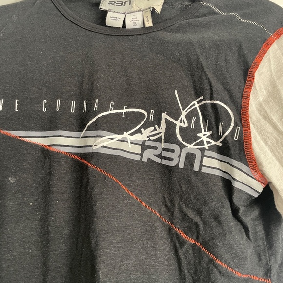 Ren Shirt- Size Small - US 6 - Picture 3 of 5